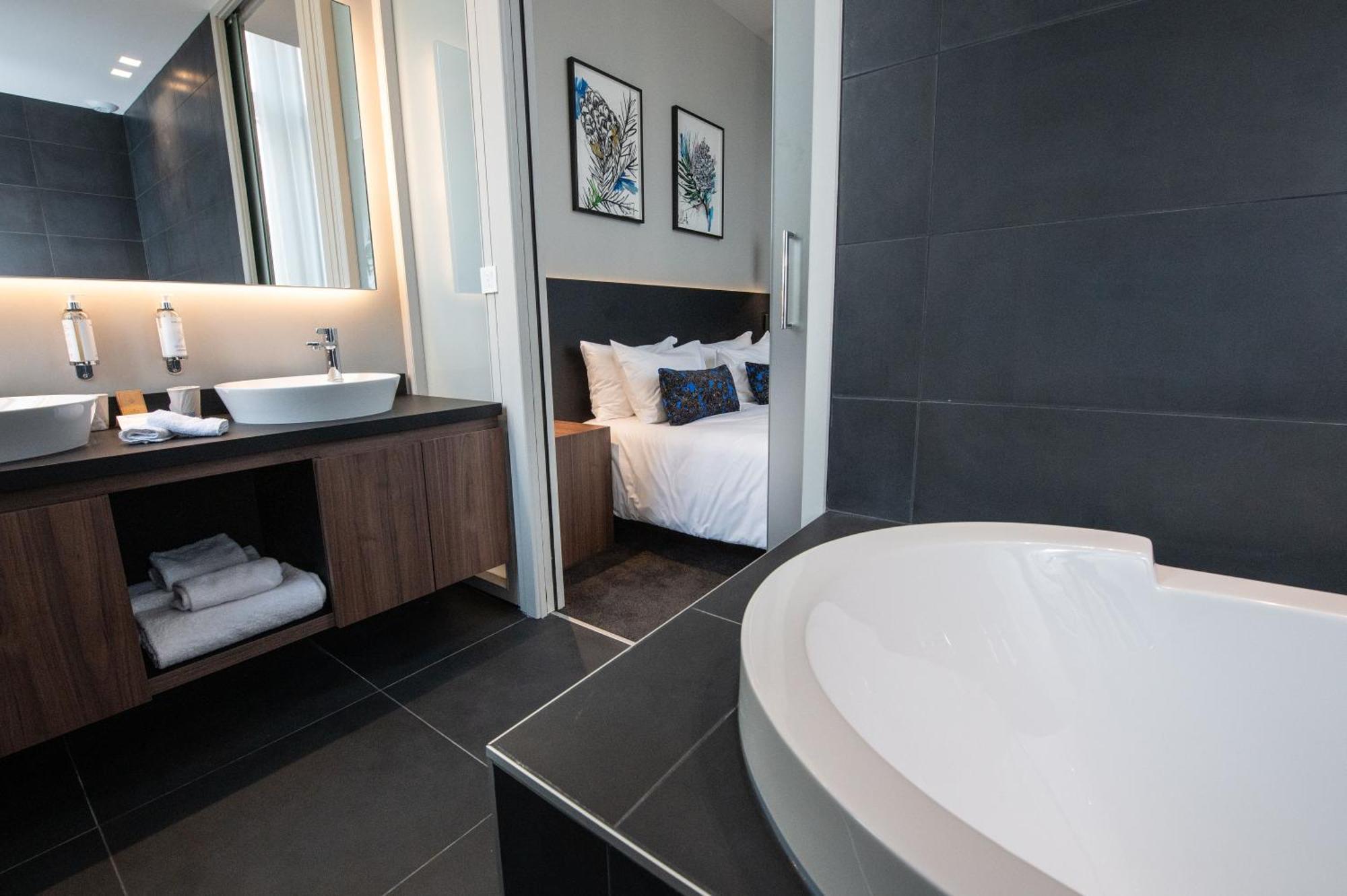 Best Western Premier Le Chapitre Hotel And Spa Remiremont Exterior foto