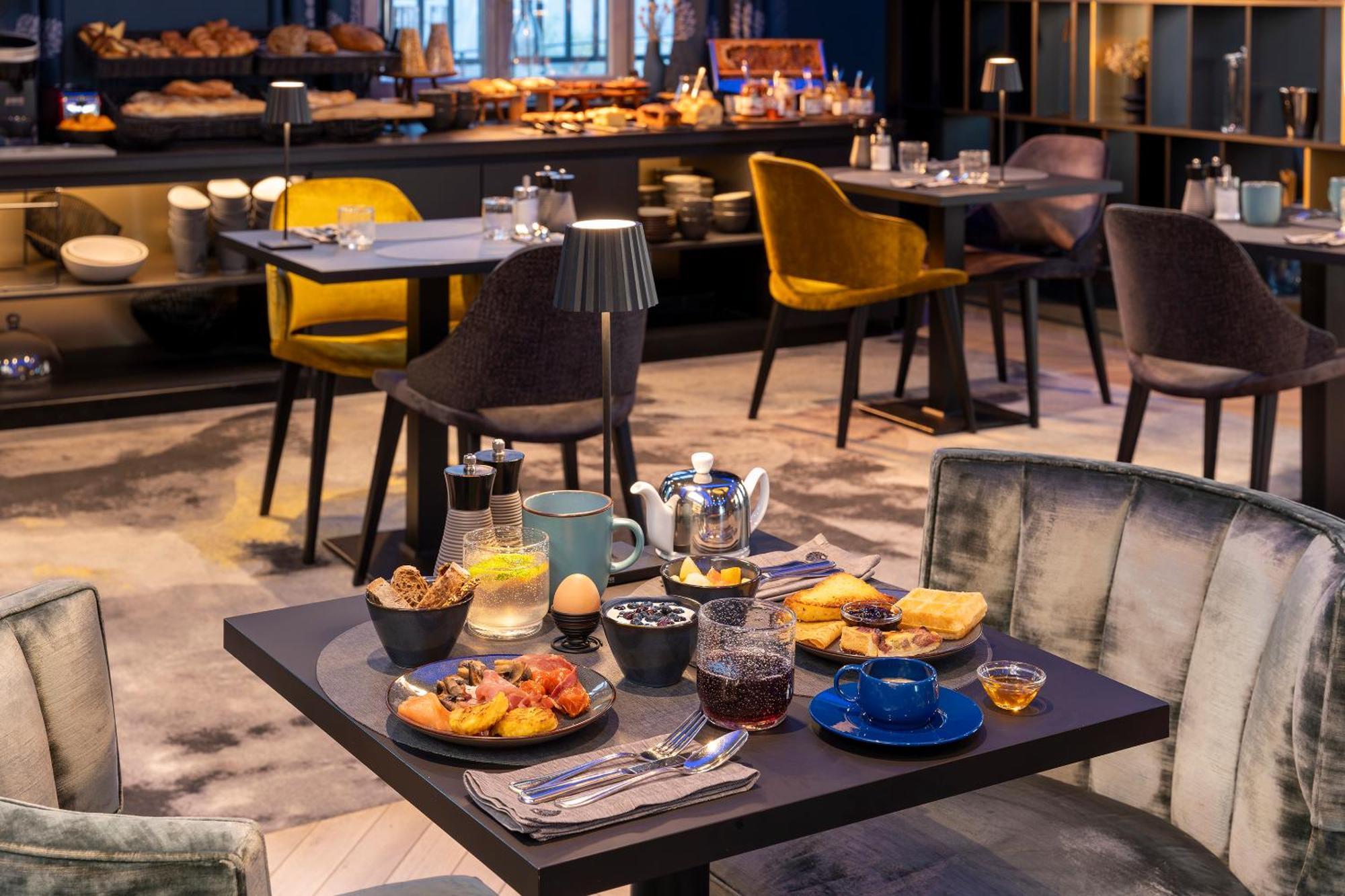 Best Western Premier Le Chapitre Hotel And Spa Remiremont Exterior foto